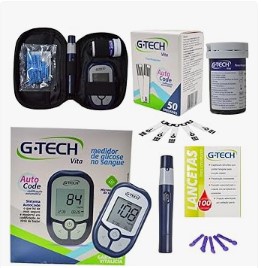 Técnico de enfermagem. Imagem de um kit completo para medição de glicose G-TECH, com medidor de glicose, lancetas, tiras reagentes e acessórios.